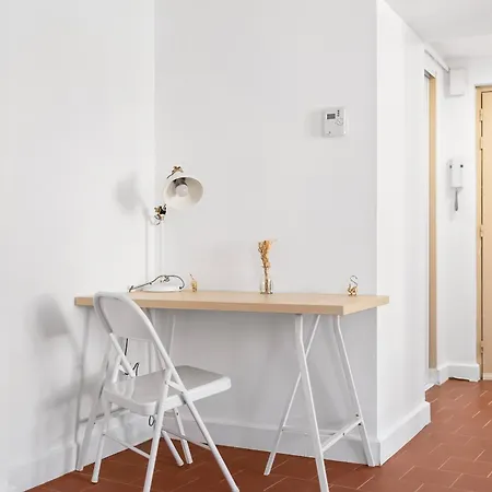 Les Colonnes - T3 - Bastide *